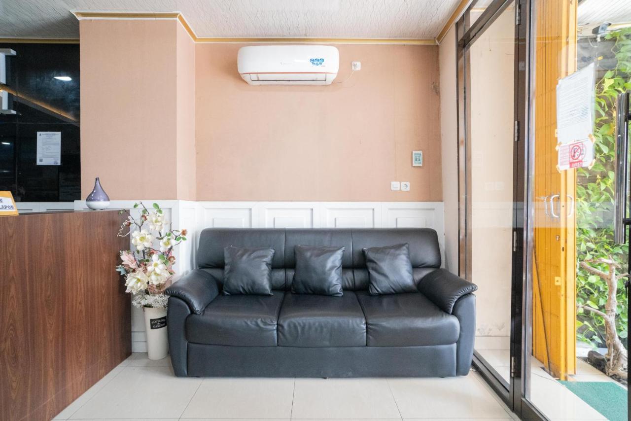 Reddoorz Plus Syariah Near Pasar Turi Surabaya Eksteriør bilde