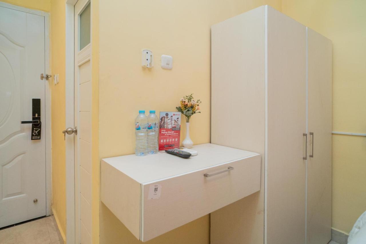 Reddoorz Plus Syariah Near Pasar Turi Surabaya Eksteriør bilde